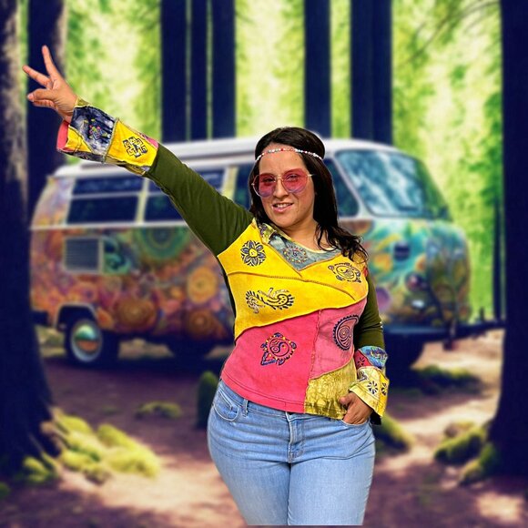 Lara Ethnics Vintage Boho Top Flared Long Sleeve Hippie 3D Art Multicolor Shirt - Picture 1 of 13